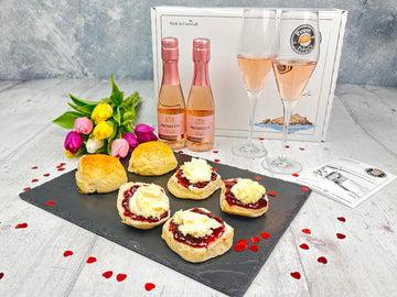 Mothers Day Cornish Scones Cream Tea & Rose Prosecco Hamper (4) CTVPR